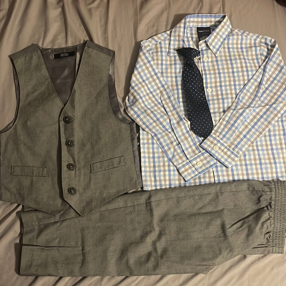 Nautica Toddler boy 4T 4 piece vest suit set - Picture 1 of 5